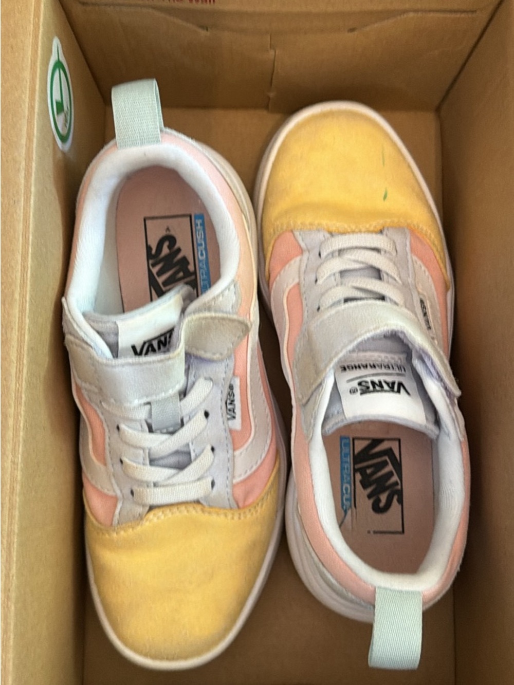 Vans Kids Low-Top Sneakers in Yellow, Pink & White